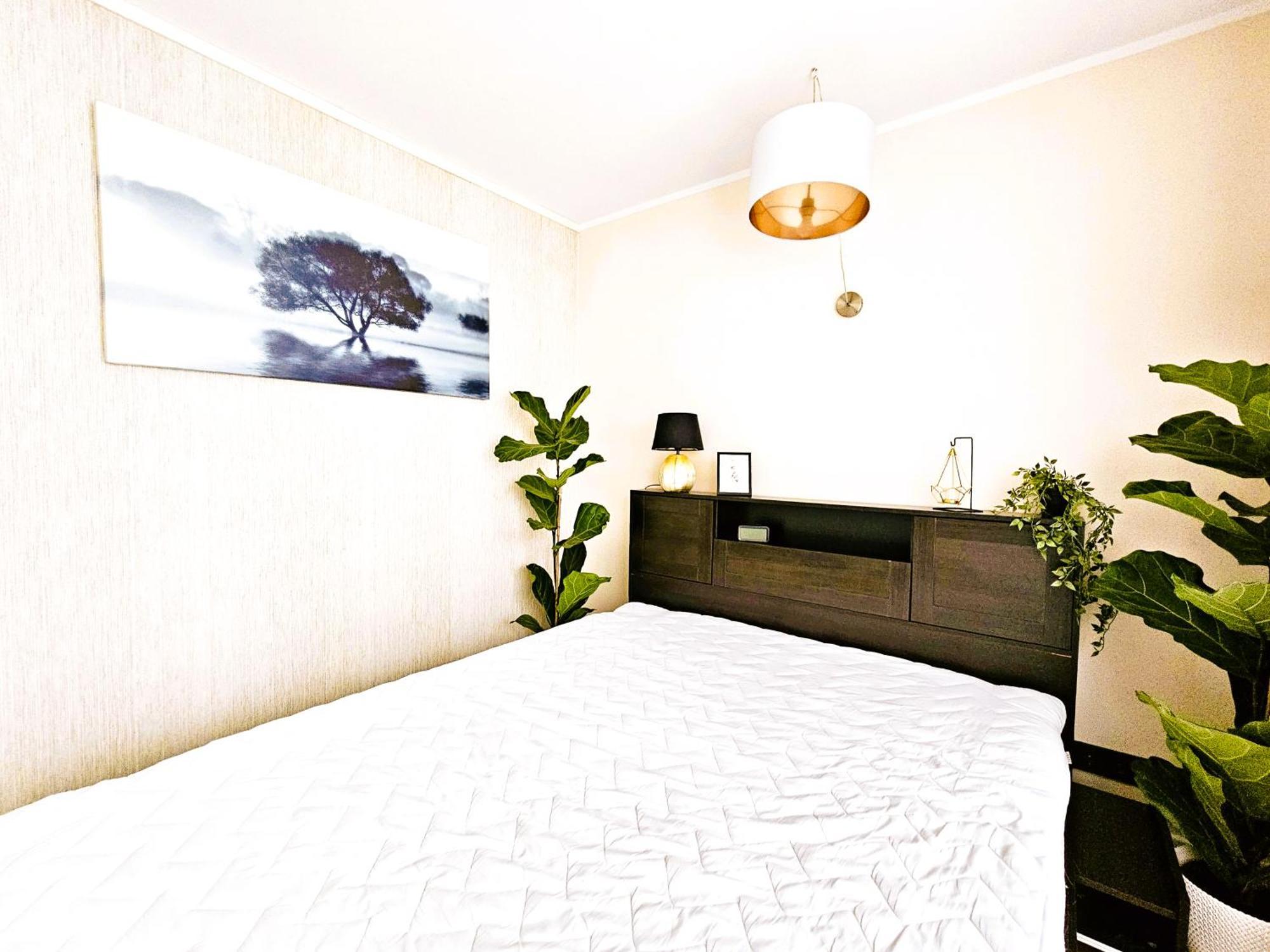 Cofy Rentals - Centrally Located, Quiet District, Air-Conditioning, Free Parking, 24-7 Express Check-In-Out, Close To Sea And Everything You Need For Living! Tallinn Chambre photo